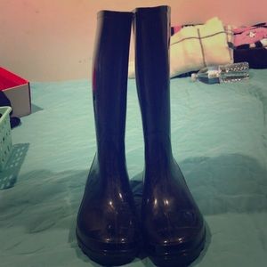 Rain boots